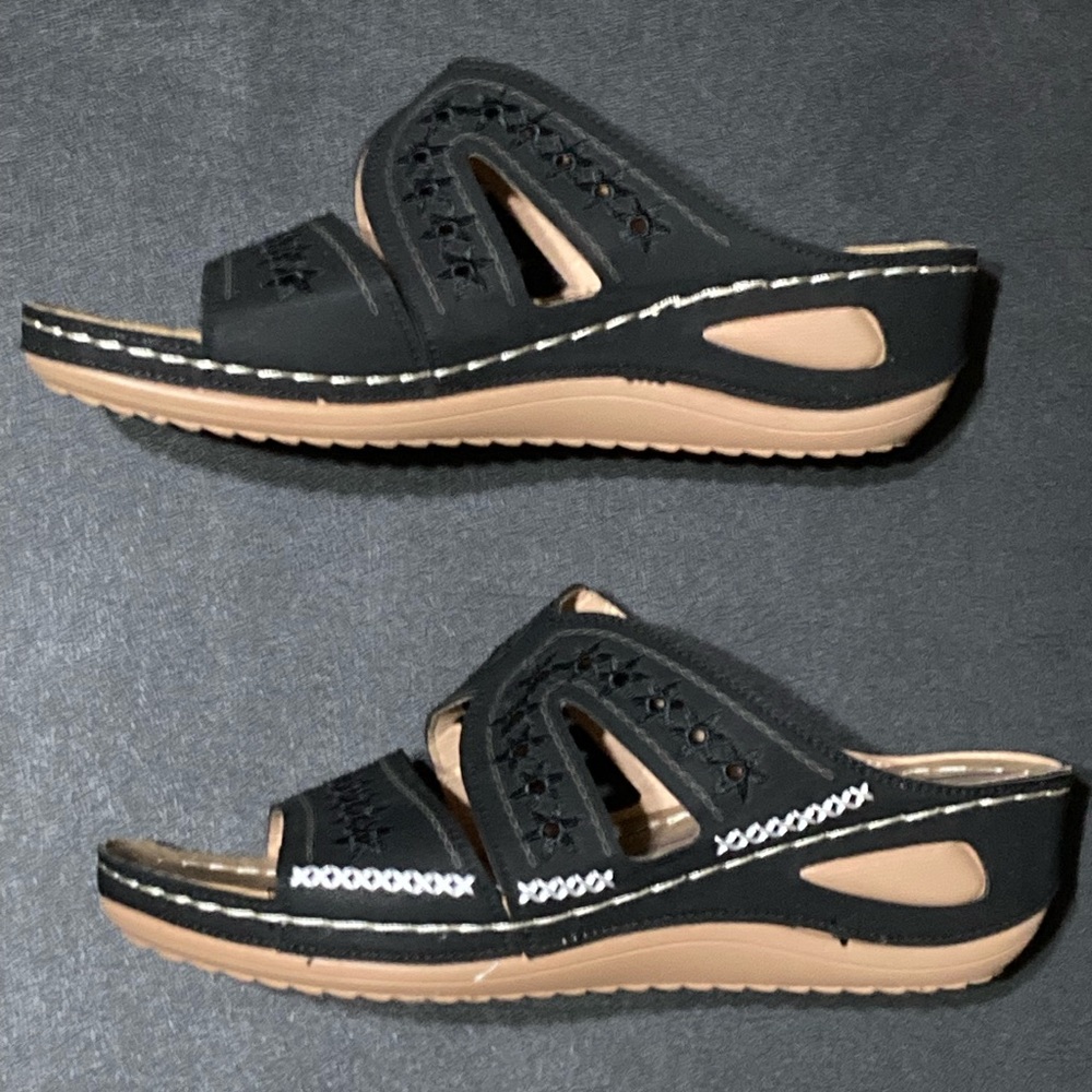 Strapless slide-on sandals